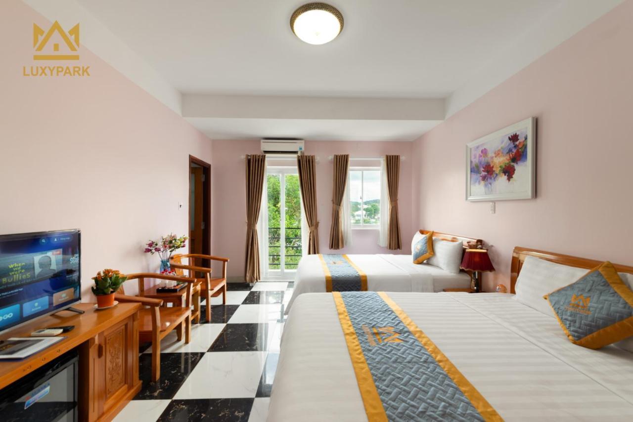 Luxy Park Hotel - Phu Quoc Centre Exterior foto